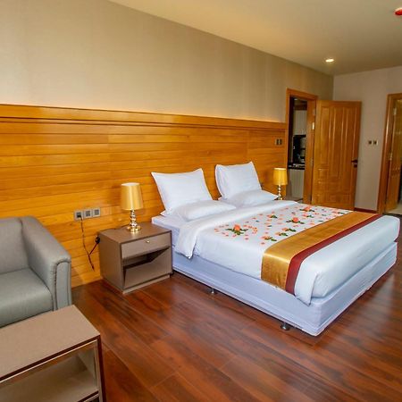 Prestige Residences At Golden Valley By Grand United Hospitality Rangun Kültér fotó