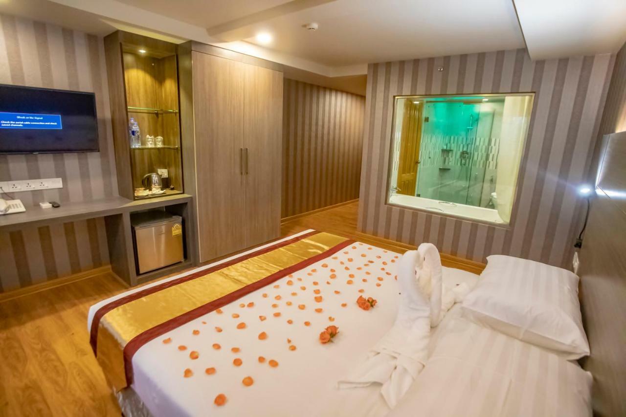 Prestige Residences At Golden Valley By Grand United Hospitality Rangun Kültér fotó
