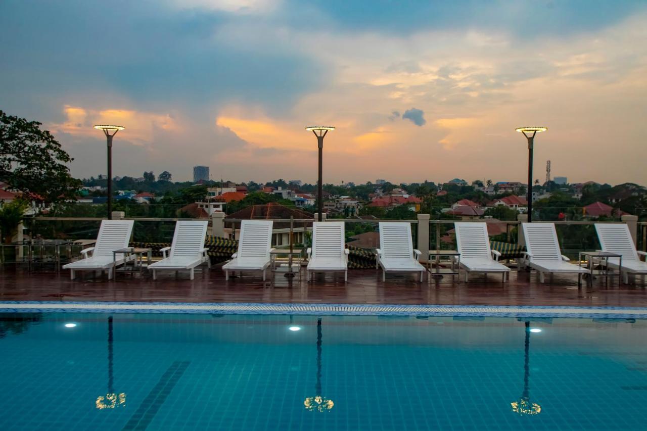 Prestige Residences At Golden Valley By Grand United Hospitality Rangun Kültér fotó